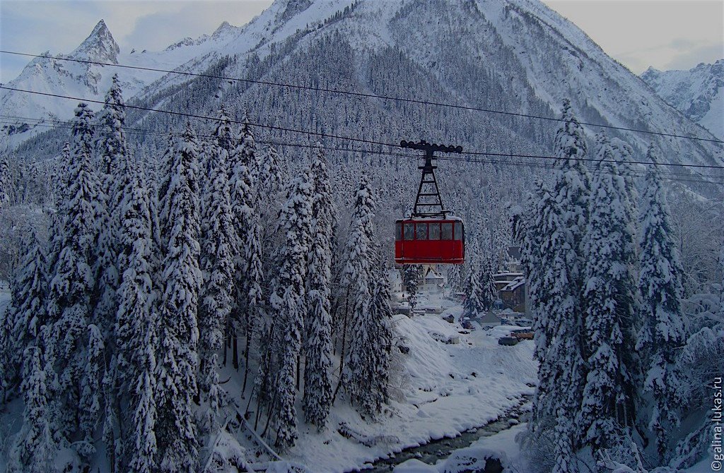 Домбай - удобное бронирование снаряжения на gondo.ru