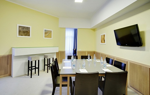 9e1fa6b89d4cd36bab8f3589626b1b84