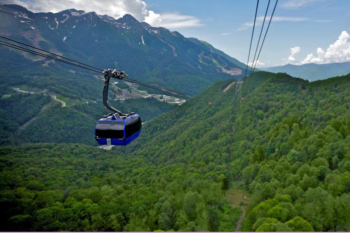 Красная Поляна — распродает отели на лето