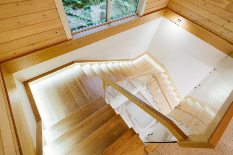 5e8f4dbf0240599de28409fff3284024